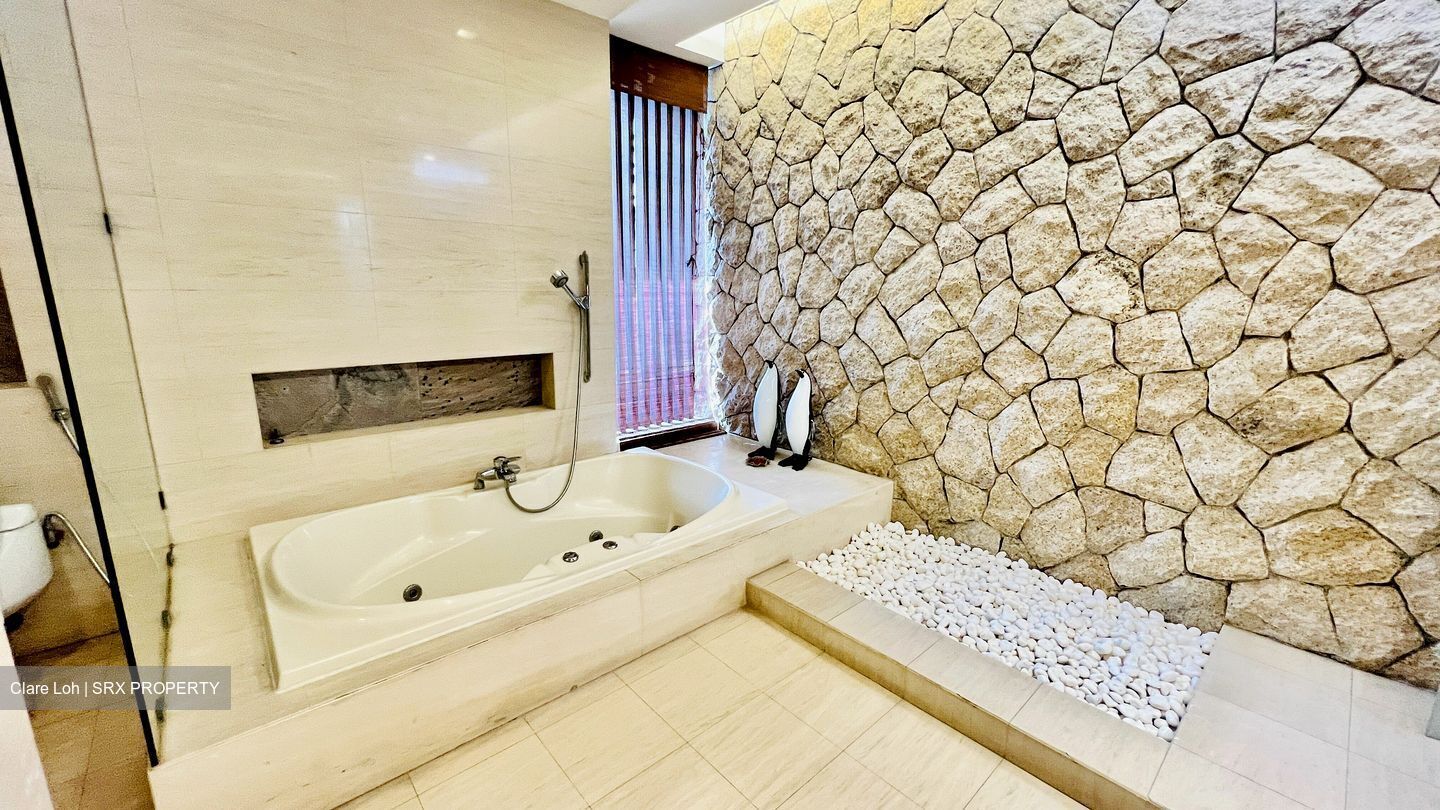 Old Holland Road (D10), Detached #452805771